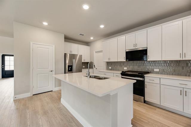 Building Photo - 605 Willet Dr