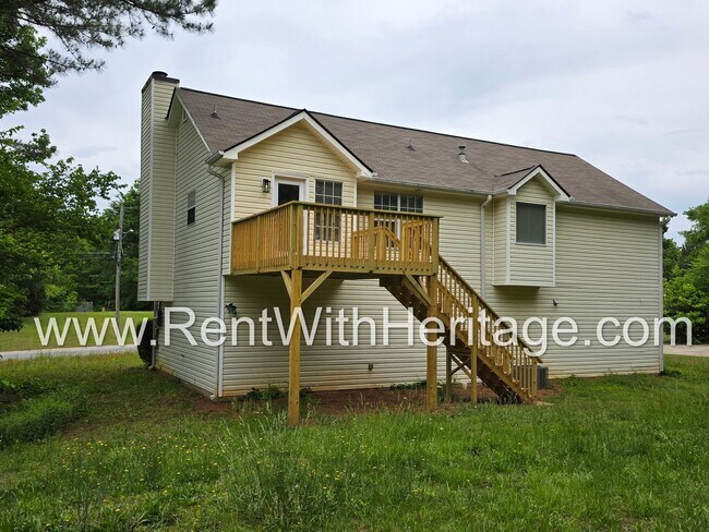 Building Photo - Beautifully maintained 3-bedroom, 2-bath home in Paulding County