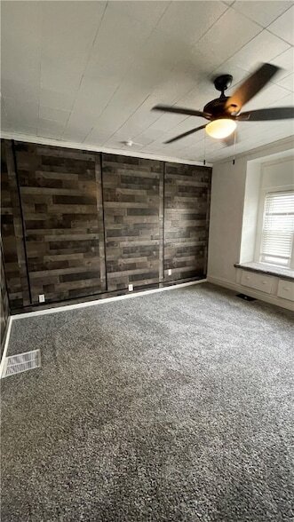 Building Photo - 247 Cedar Ave