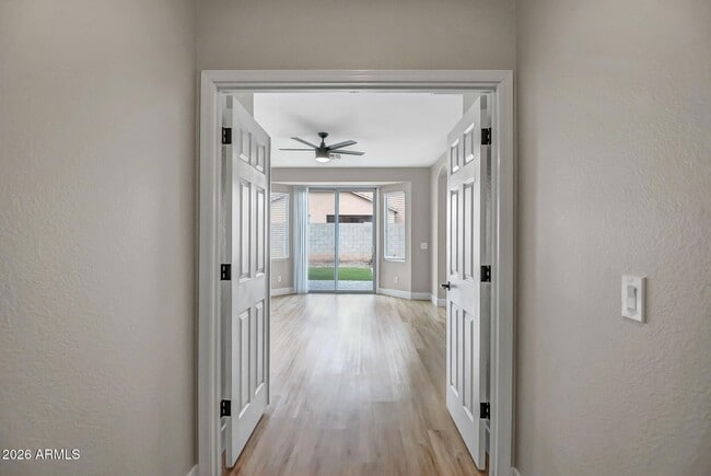 Building Photo - 14456 W Boca Raton Rd