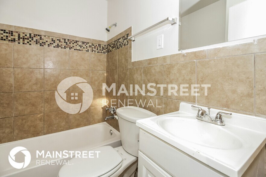 Building Photo - 3621 Mozelle St