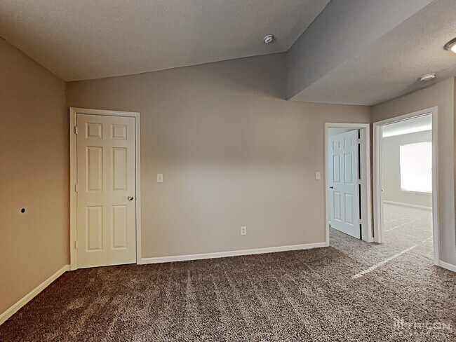 Building Photo - 7967 Alamosa Ln