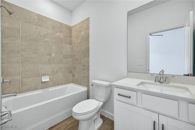 Building Photo - 14306 Winding Cedar Wy