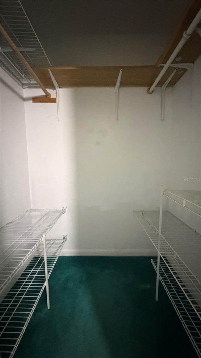 Building Photo - 126 N Observatory Dr