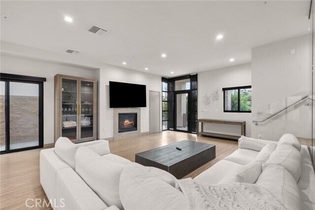 Building Photo - 18703 Redwing St