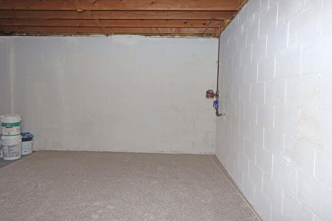 Building Photo - 5740 Vestry Ct