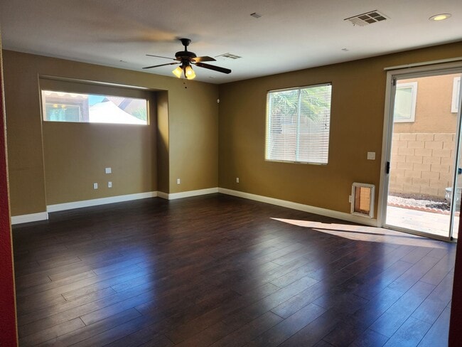Building Photo - Rhodes Ranch 4 Bed Home | Guard-Gated Community | Trash & Sewer Included