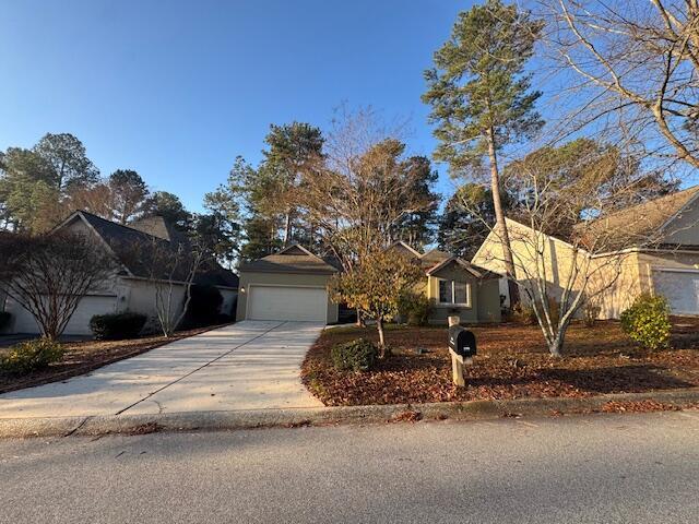 Building Photo - 170 Boxwood Rd