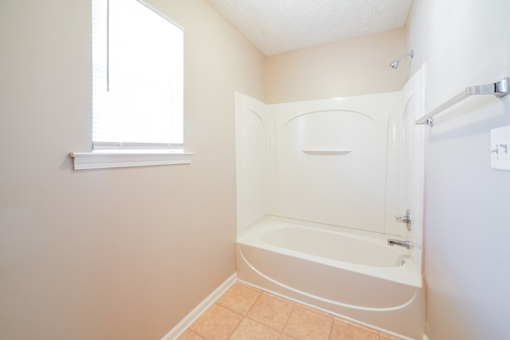 Building Photo - 5246 Kirk Dr