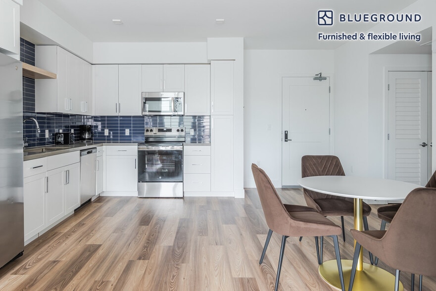 Building Photo - 85 Cleaveland Rd