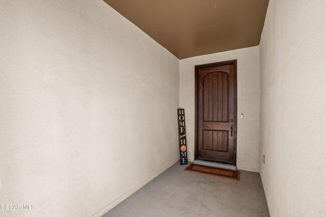 Building Photo - 14709 Tierra Garcia Dr