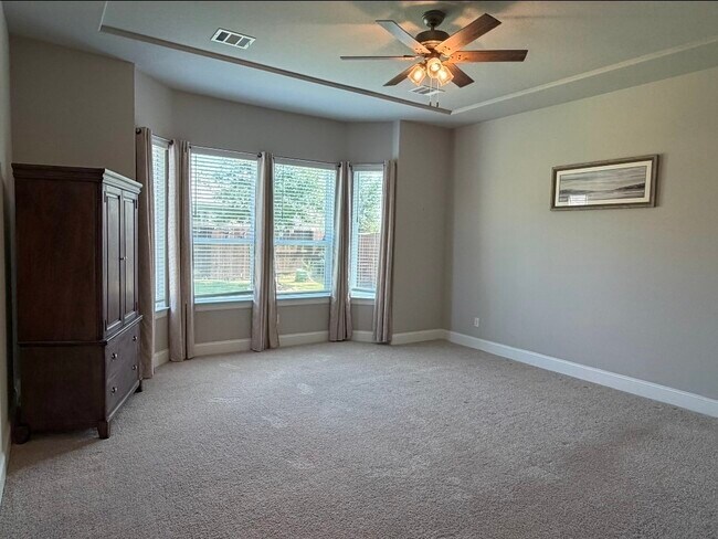 Building Photo - 3606 Canyon Dr