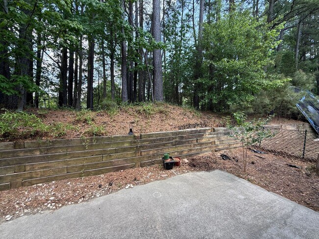 Building Photo - Charming 3BD, 2.5BA Raleigh Home Near Interstates, Shopping, Dining, and Downtown Raleigh