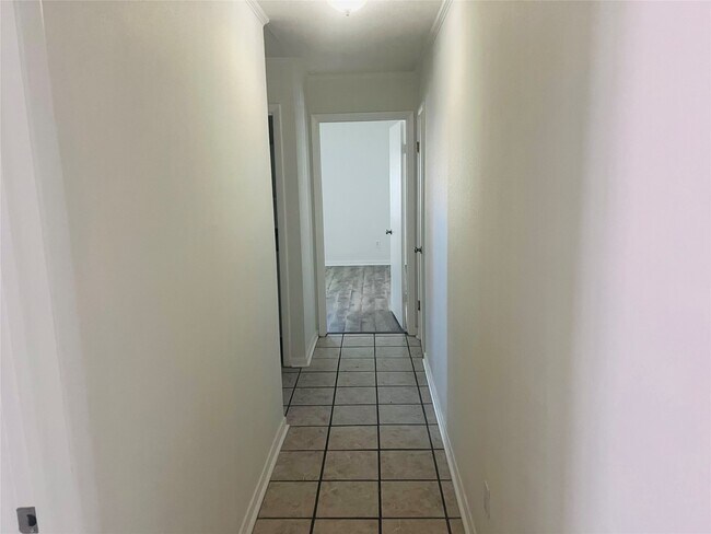 Building Photo - 3907 Windmill St