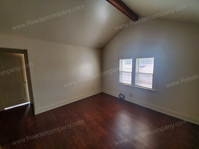 Building Photo - 7334 Jackson Ave