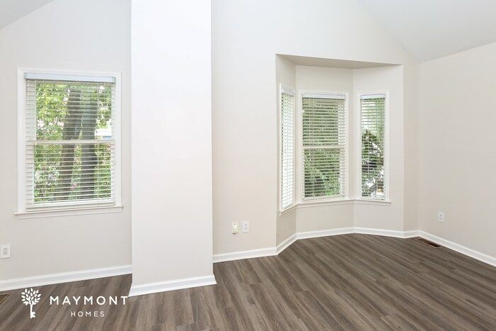 Building Photo - 701 N Poplar St