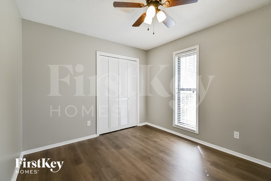 Building Photo - 1152 John Ridge Dr