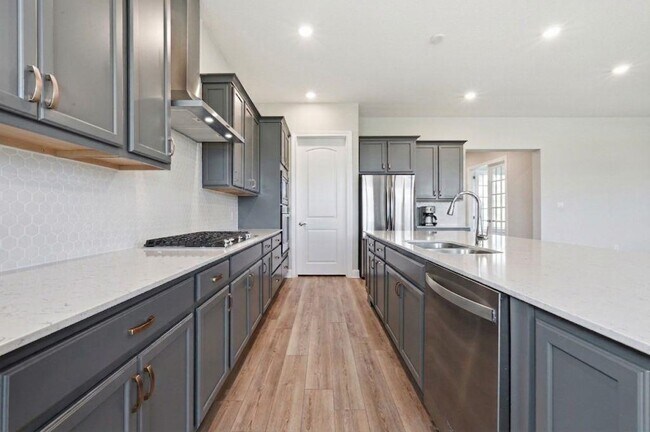 Building Photo - 513 Barnhill Lp