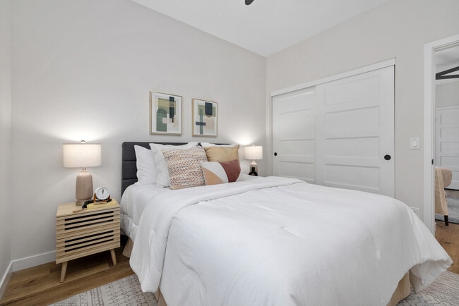 Building Photo - 3315 Clairemont Mesa Blvd