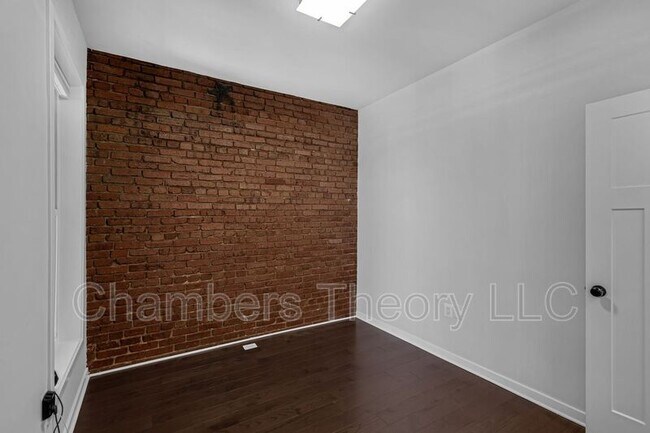 Building Photo - 15 N Street NW