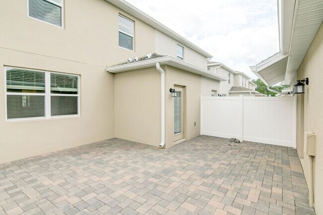 Building Photo - 5649 Quiet Palm Lp