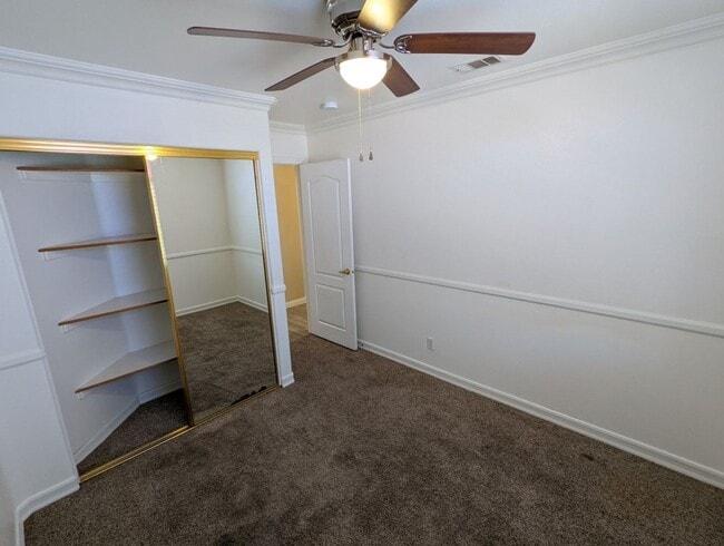 Building Photo - 4932 Dunvegan Ct