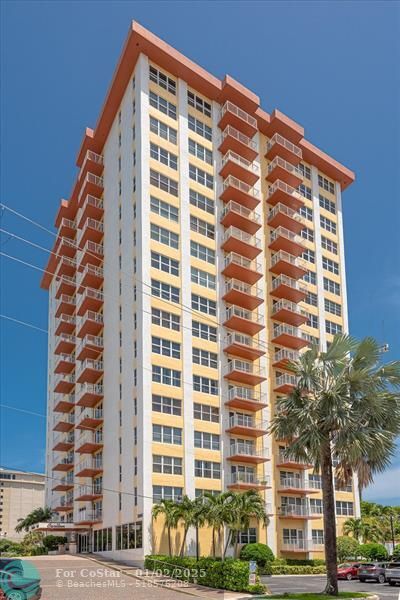 Building Photo - 3000 E Sunrise Blvd