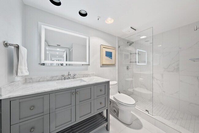 Building Photo - 3390 S Ocean Blvd