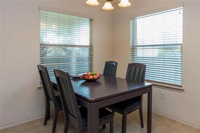 Building Photo - 3761 Rod Carew Dr