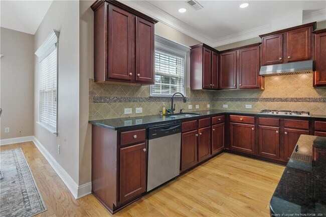 Building Photo - 5205 Pride Ln
