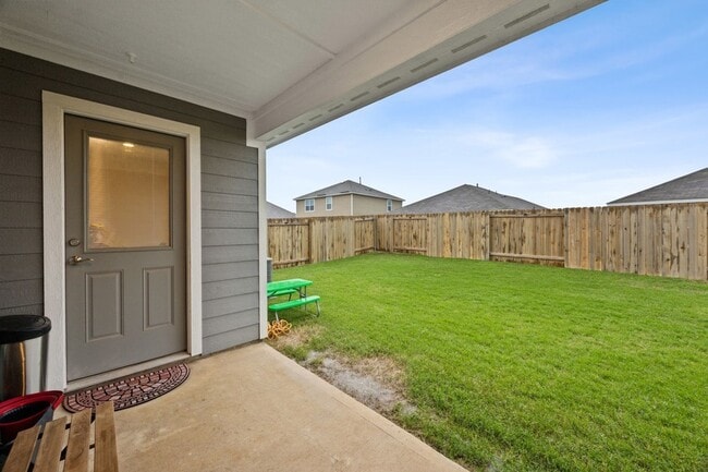 Building Photo - 1417 Sunkiss Dr