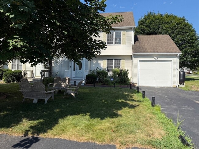 Building Photo - 10 Ptarmigan Dr
