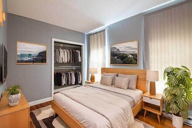 Building Photo - 6 Monmouth St