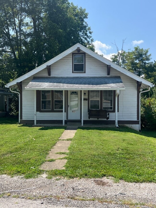 Building Photo - 4 BDRM Available August, 2026.  Monthly rent $2,800.00