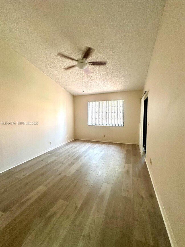 Building Photo - 3176 Arbor Ln