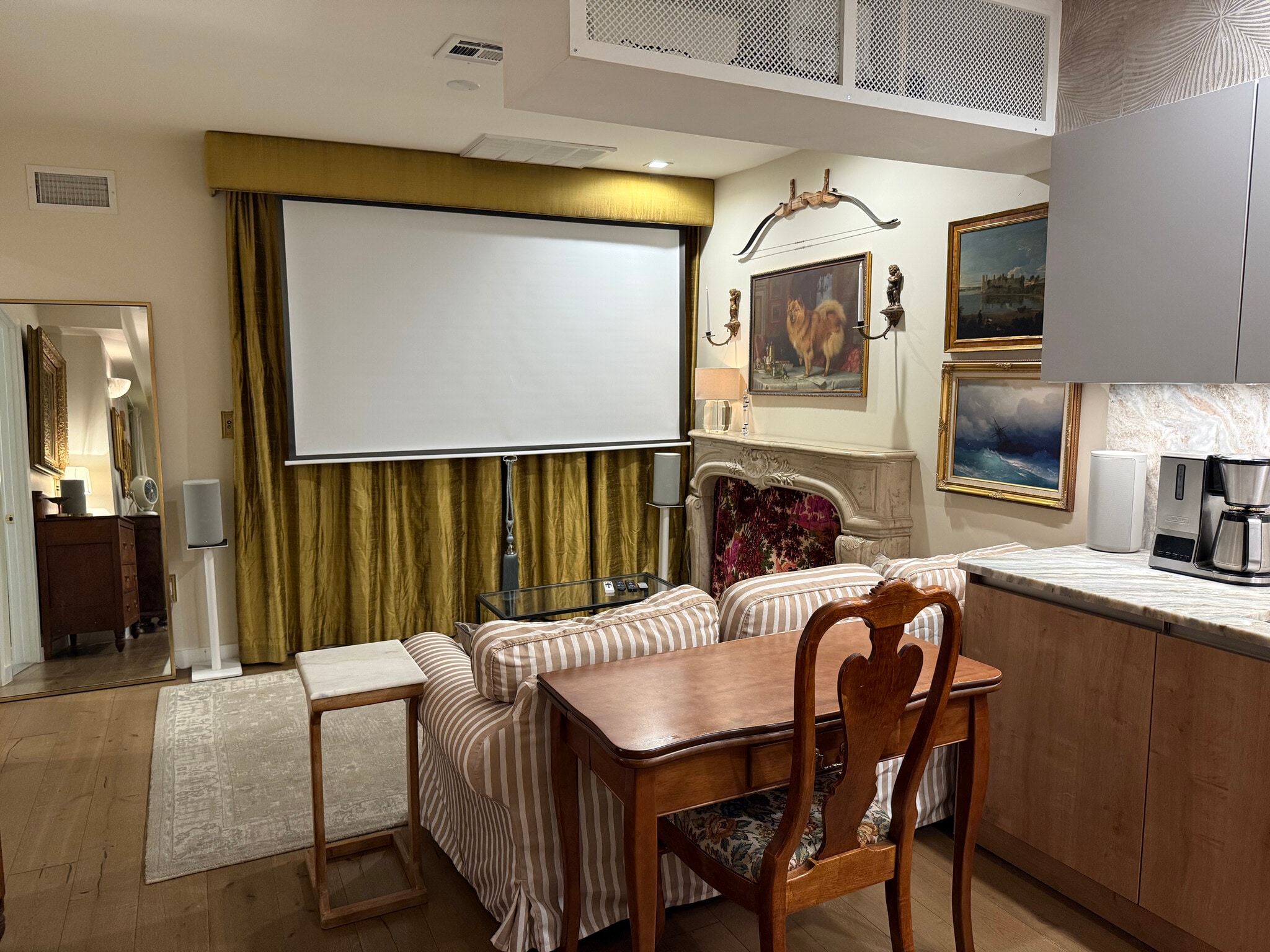 Building Photo - 44 Box St