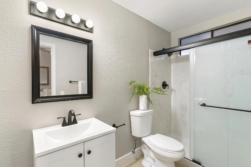 Building Photo - 3532 Del Sol Way