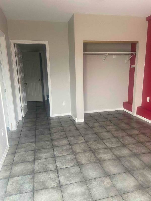 Building Photo - 4511 Cook St