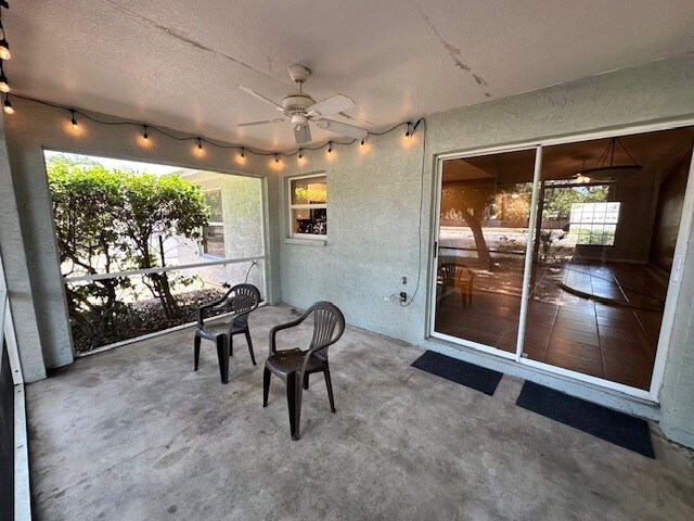 Building Photo - 4675 Breezy Pines Blvd