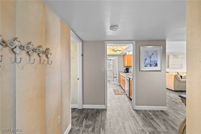 Building Photo - 10420 Gulf Shore Dr