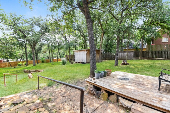 Building Photo - Spacious 3-Bedroom Home in Fort Worth, TX