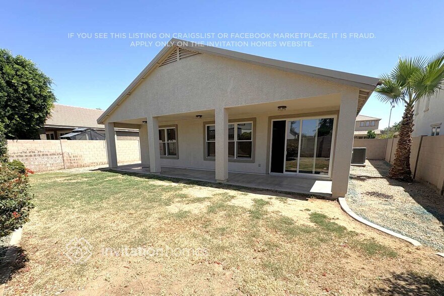 Building Photo - 15032 W Desert Mirage Dr
