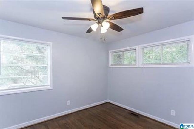 Building Photo - 5000 Scenic View Dr
