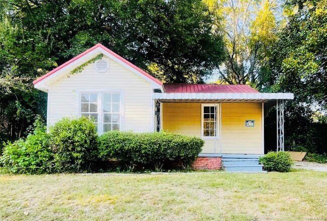 Primary Photo - 2507 Palmetto St