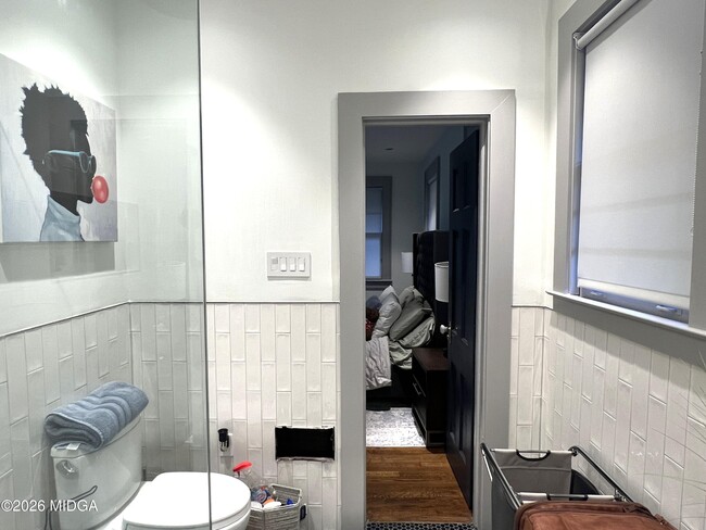 Building Photo - 171 Calloway Dr