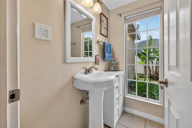 Building Photo - 1334 59th St N