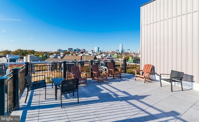 Building Photo - 1420 Point Breeze Ave