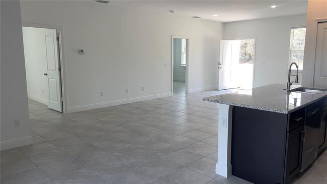 Building Photo - 237 Cimarron Dr