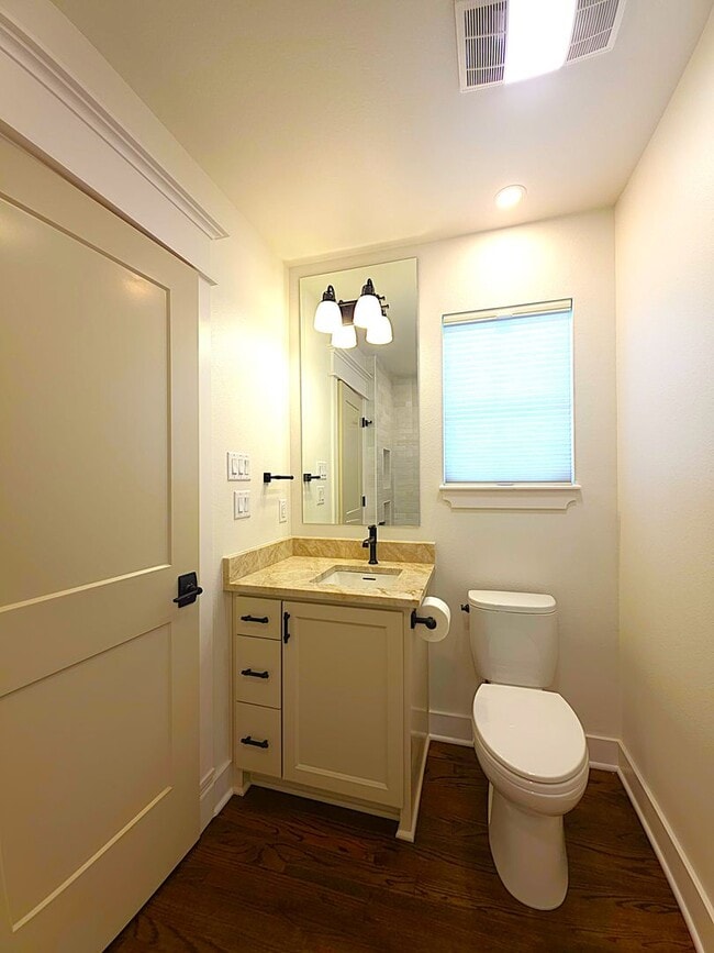 Building Photo - Lease this fully remodeled sanctuary – where modern luxury meets timeless East Texas charm!