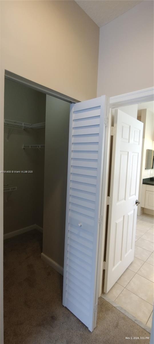 Building Photo - 8092 Driggs Hill